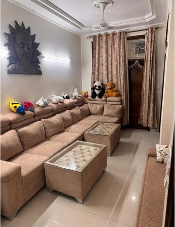 3 BHK Apartment For Rent in Apex Anuradha Apartments, Paschim Vihar