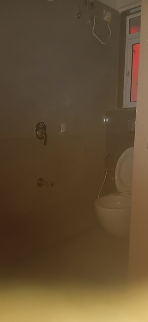 Furnished Amenities in 2 BHK Apartment at Suvasya Swastik Pearl, Vikhroli East – for Sale