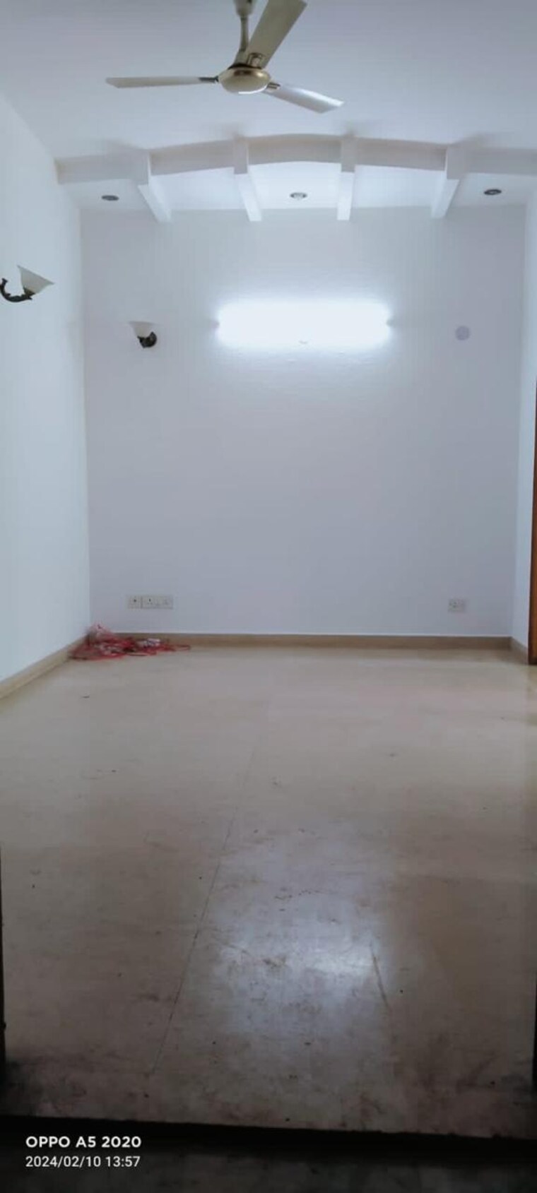 Room, green park 3 Bedroom 200 Sq.Yd. Builder Floor In Green Park Delhi 9703993