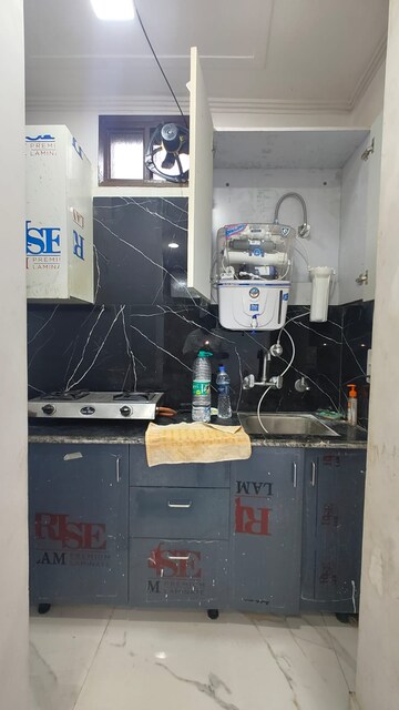 Master Bedroom in 1 BHK Builder Floor at Govindpuri – for Sale