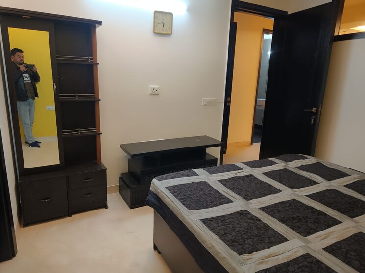 Bedroom, greater kailash i 1 Bedroom 100 Sq.Yd. Builder Floor In Greater Kailash I Delhi 9703999