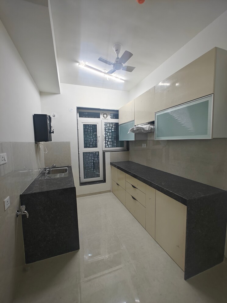Kitchen, seawoods 2 Bedroom 1150 Sq.Ft. Apartment In Seawoods Navi Mumbai 9704001