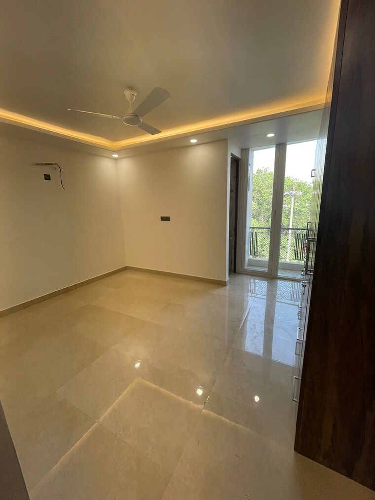 Room, govindpuri 2 Bedroom 586 Sq.Ft. Builder Floor In Govindpuri Delhi 9704002