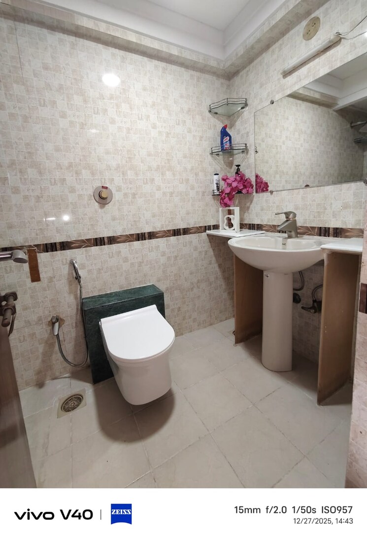 Bathroom, akshar-shreeji-heights 4 Bedroom 2850 Sq.Ft. Apartment In Seawoods Navi Mumbai 9704008