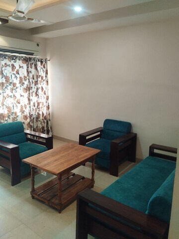 3.5 BHK Apartment For Rent in LDA Parijaat Apartments, Faizabad Road