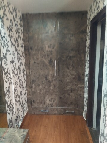 Bathroom in 3.5 BHK Apartment at LDA Parijaat Apartments, Faizabad Road – for Rent