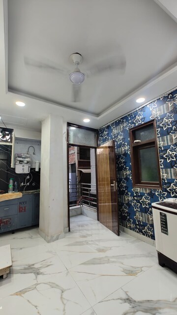 Living Room in 1 BHK Builder Floor at Govindpuri – for Rent