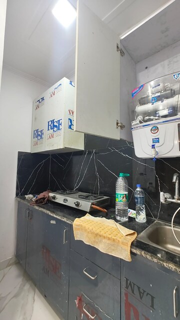 Master Bedroom in 1 BHK Builder Floor at Govindpuri – for Rent