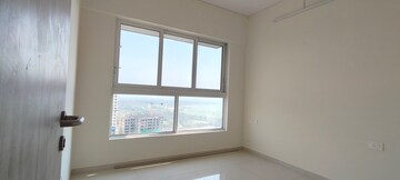 Room in 2 BHK Apartment at The Wadhwa Atmosphere, Mulund West – for Rent