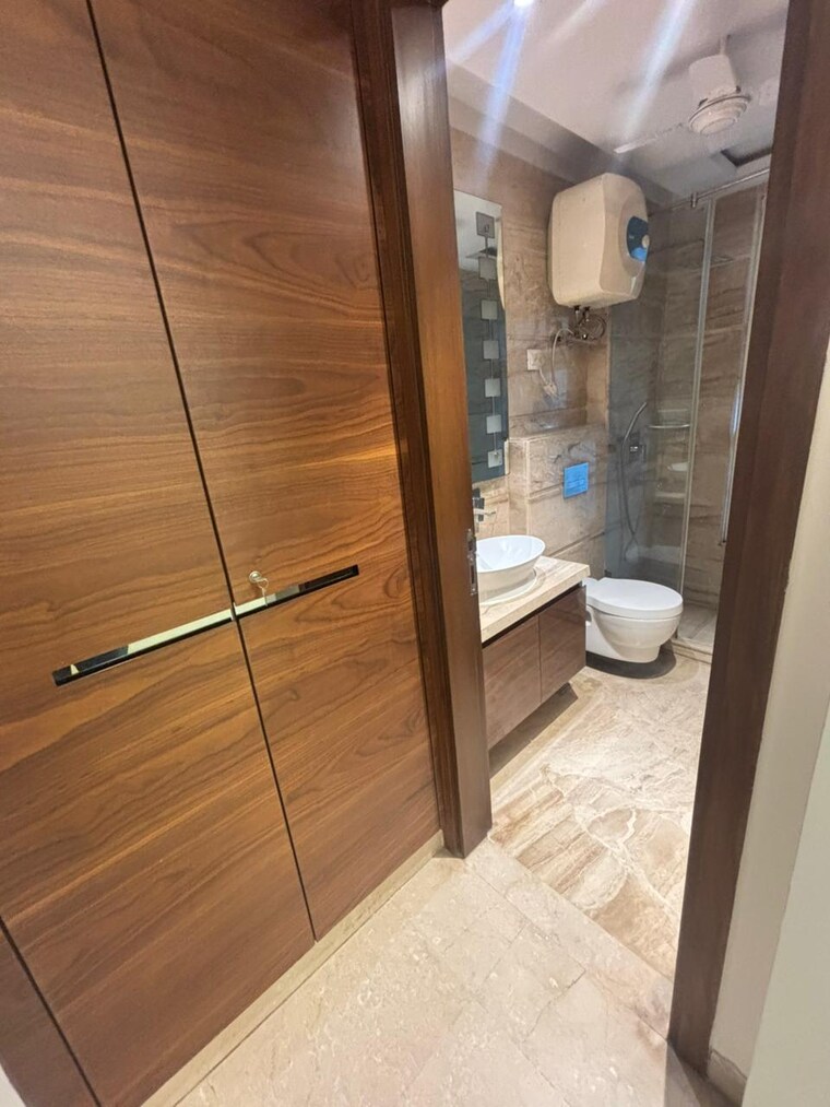 undefined, greater kailash i 4 Bedroom 300 Sq.Yd. Builder Floor In Greater Kailash I Delhi 9704042