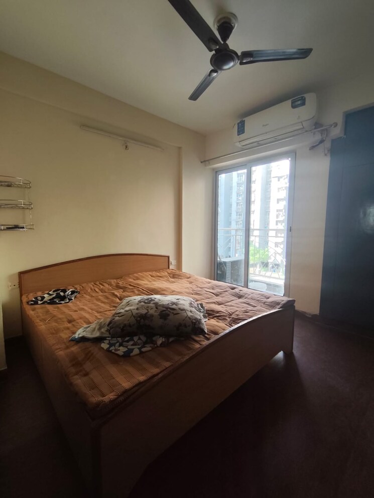 Bedroom, wave-dream-homes 2 Bedroom 808 Sq.Ft. Apartment In Wave City Ghaziabad 9704056