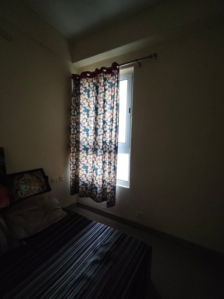 Bedroom, wave-dream-homes 2 Bedroom 808 Sq.Ft. Apartment In Wave City Ghaziabad 9704056