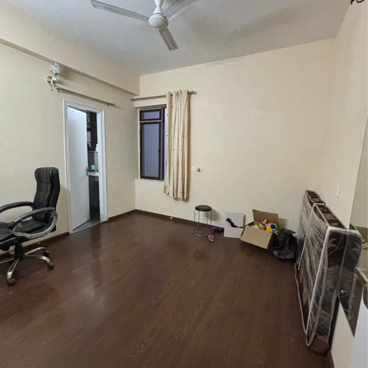 Gym, paras-dews 3 Bedroom 1760 Sq.Ft. Apartment In Panwala Khusropur Gurgaon 9704063