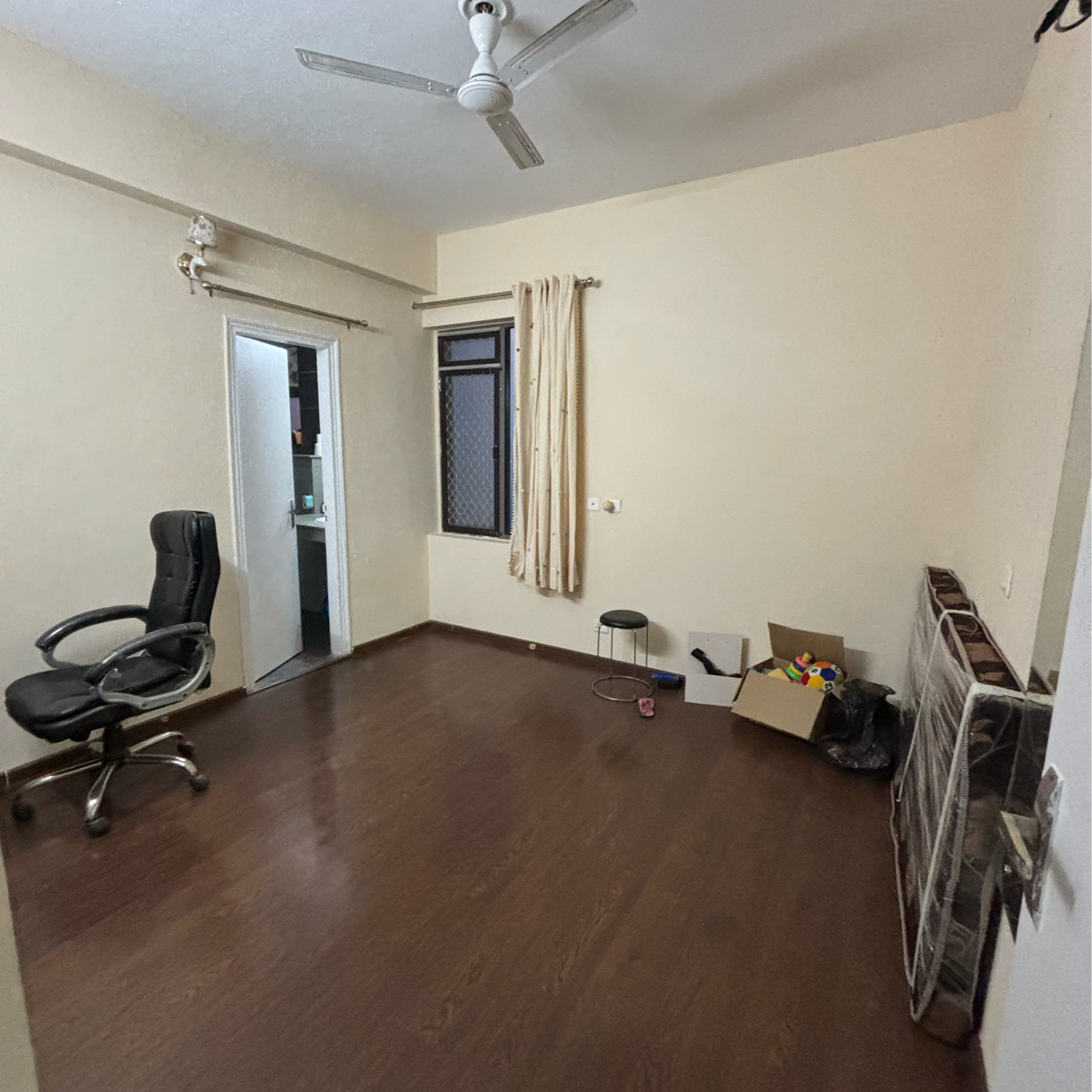 Bedroom in 3 BHK Apartment at Paras Dews, Panwala Khusropur – for Rent