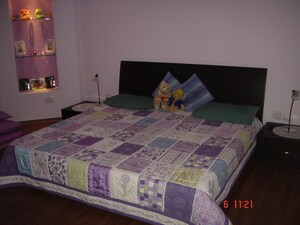 Bedroom in 5 BHK Independent House at Palam Vihar – for Sale