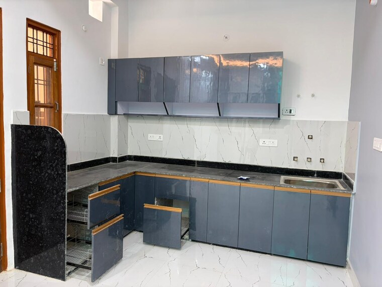 Kitchen, gomti nagar 2 Bedroom 1300 Sq.Ft. Villa In Gomti Nagar Lucknow 9704086