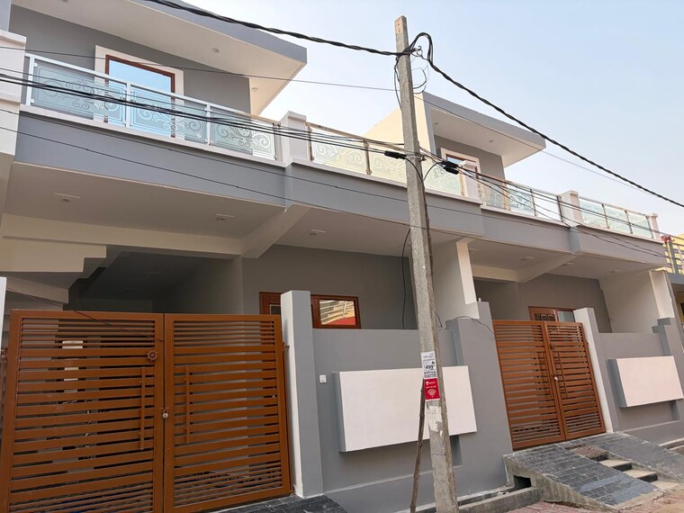 Exterior View, gomti nagar 2 Bedroom 1300 Sq.Ft. Villa In Gomti Nagar Lucknow 9704086