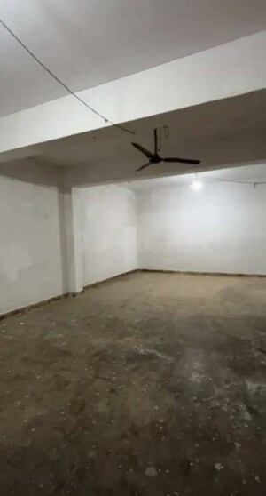 Kitchen in  Warehouse at Husainganj – for Rent