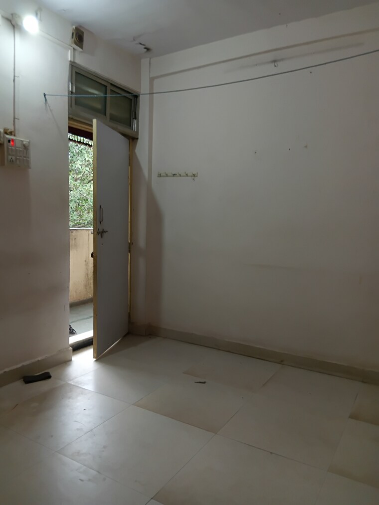 undefined, kannamwar-nagar-chs 1 RK 225 Sq.Ft. Penthouse In Vikhroli East Mumbai 9704096