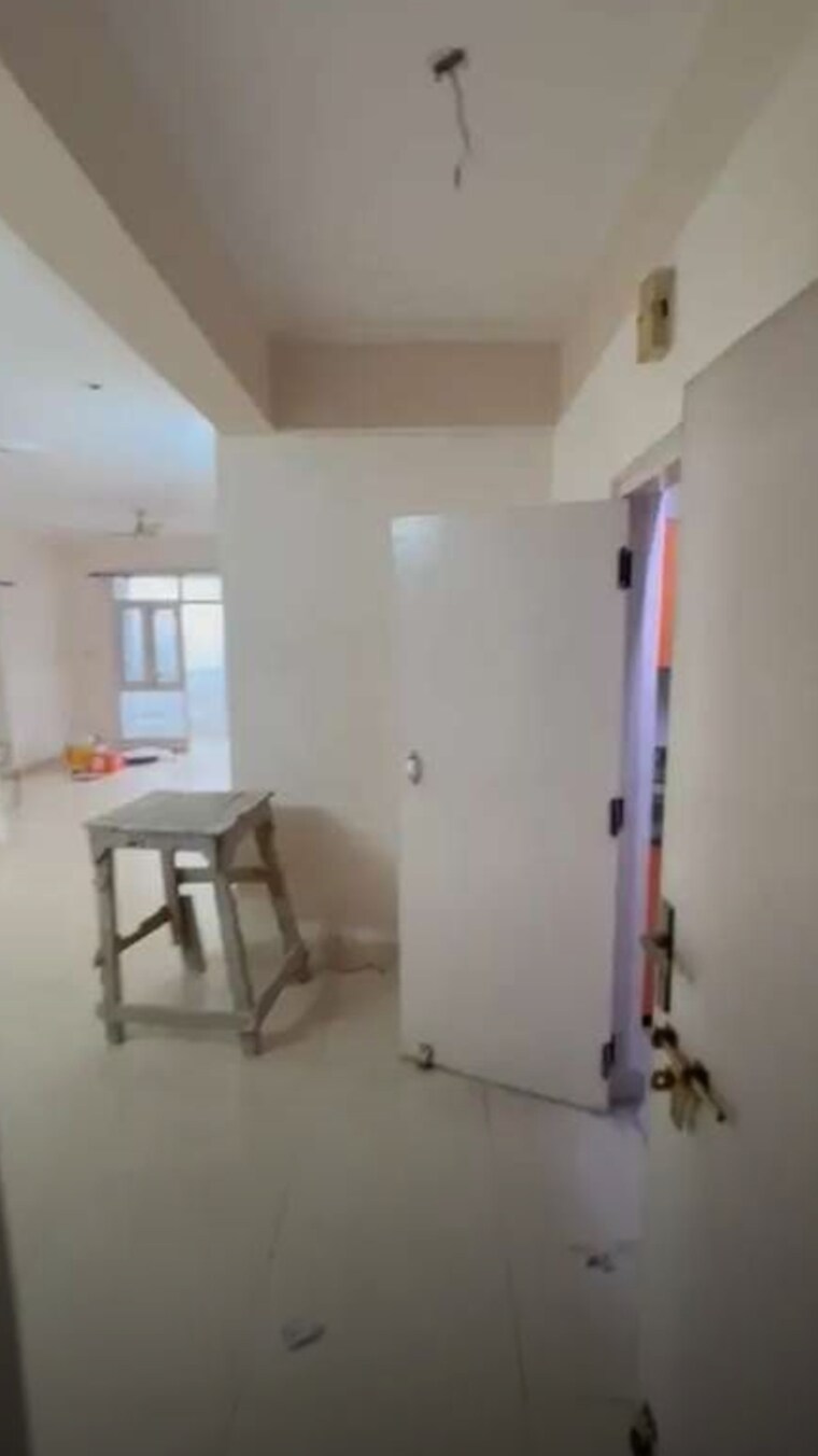 undefined, gomti nagar 3 Bedroom 2000 Sq.Ft. Apartment In Gomti Nagar Lucknow 9704116