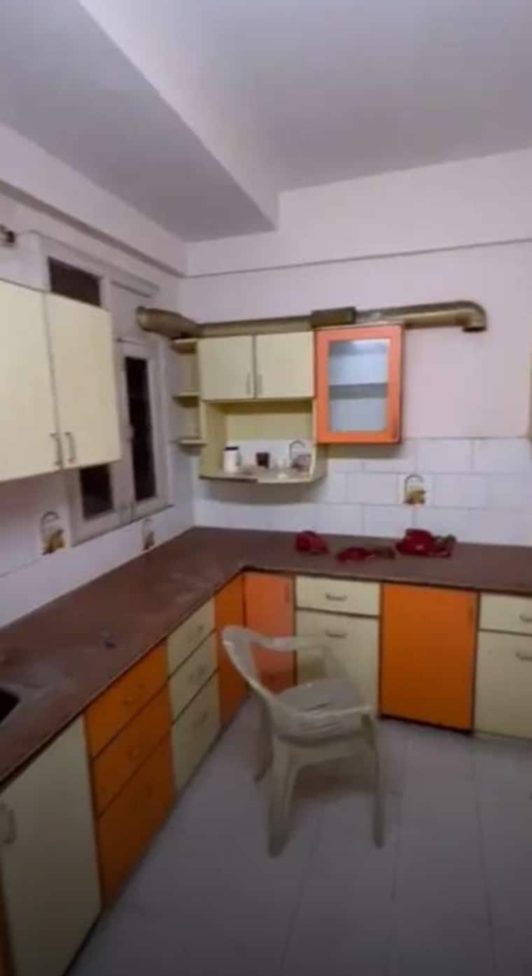 Kitchen, gomti nagar 3 Bedroom 2000 Sq.Ft. Apartment In Gomti Nagar Lucknow 9704116
