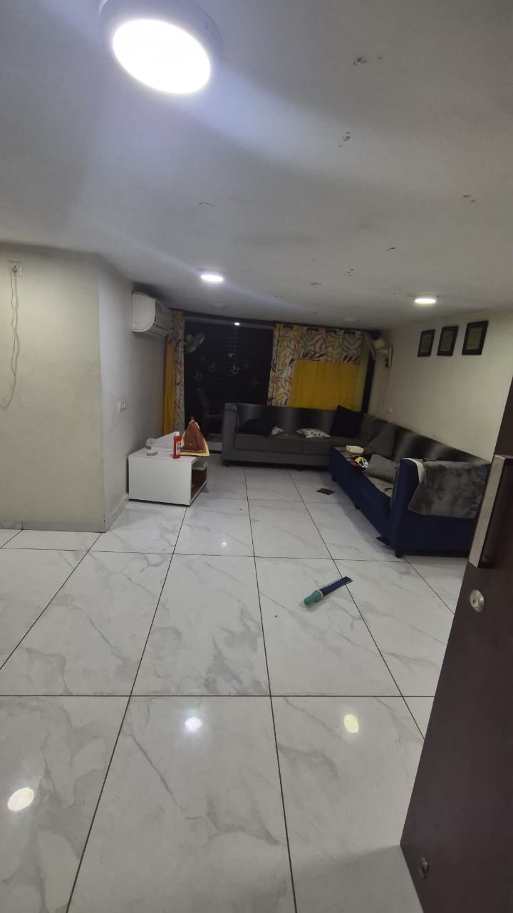 3 BHK + Pooja Room Apartment For Rent in Indraprasth Tower