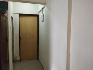 Room in 1 BHK Apartment at Horizon Height, Kasarvadavali – for Sale