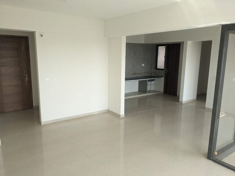 Room, memnagar 3 Bedroom 1987 Sq.Ft. Apartment In Memnagar Ahmedabad 9704160