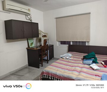 Bedroom in 3 BHK Apartment at Law Garden – for Rent