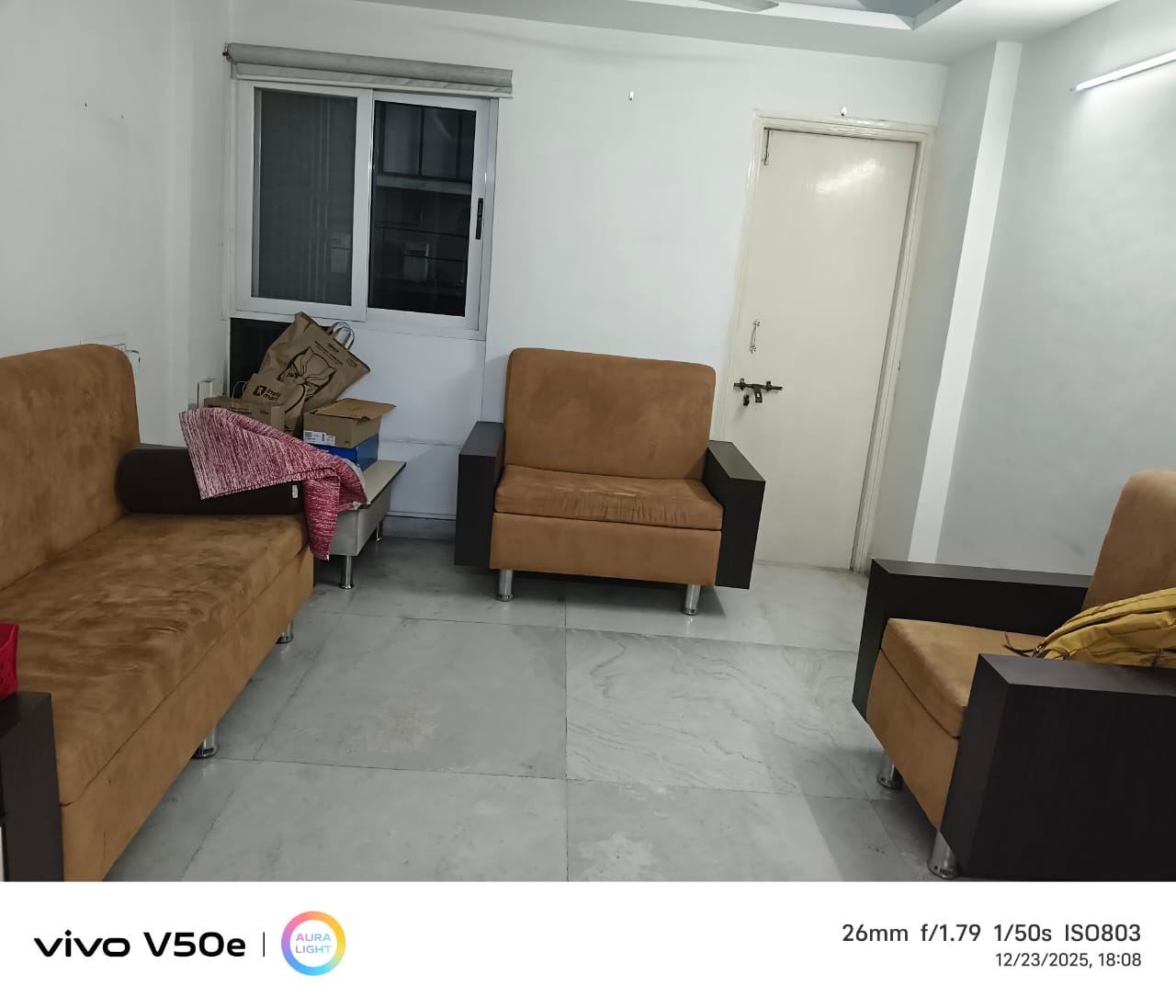 3 BHK + Pooja Room Apartment For Rent in Hari Om Tower