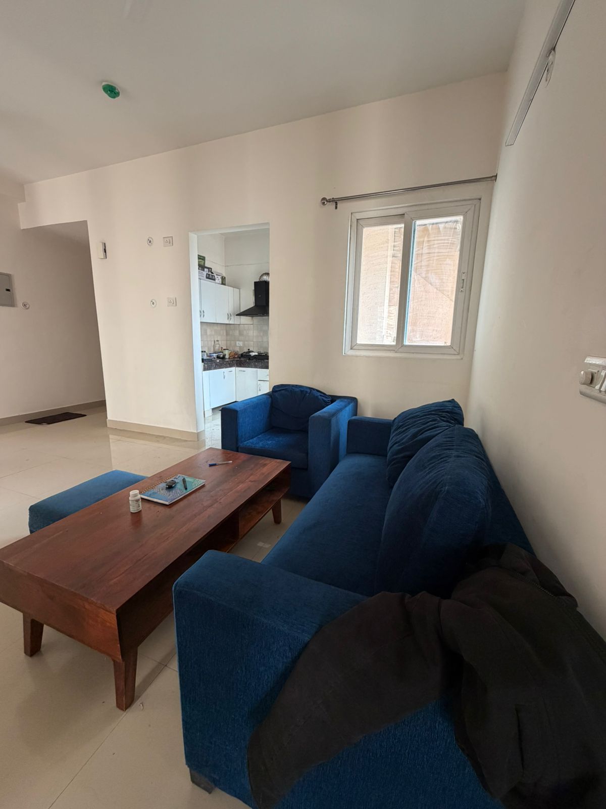 3.5 BHK + Extra Room Apartment For Sale in Amrapali Silicon City