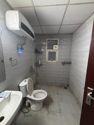 Bathroom in 2 BHK Apartment at Omaxe R2, Gomti Nagar – for Rent