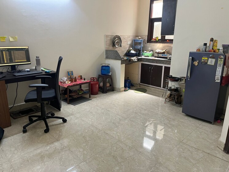 Living Room, saket 1 Bedroom 350 Sq.Ft. Builder Floor In Saket Delhi 9704268