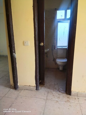 Building Lobby in 2 BHK Apartment at Wave City, Wave City – for Rent