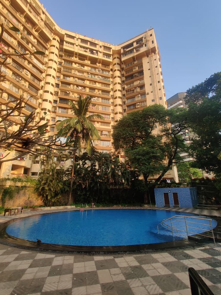 Swimming Pool, kanti-apartments 3 Bedroom 1600 Sq.Ft. Apartment In Bandra West Mumbai 9704272