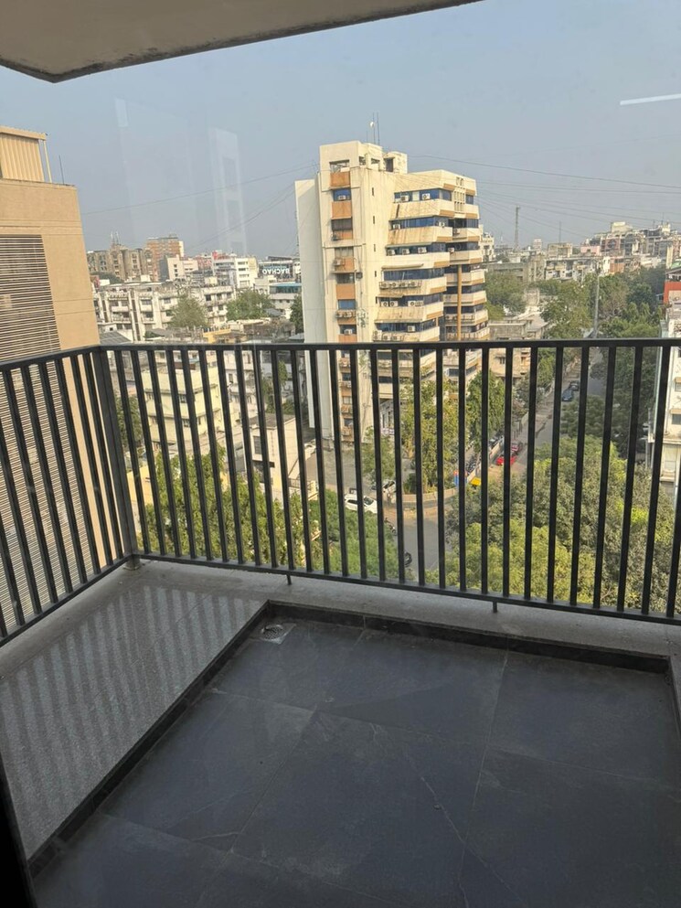 Balcony, c g road 3 Bedroom 2081 Sq.Ft. Apartment In C G Road Ahmedabad 9704280