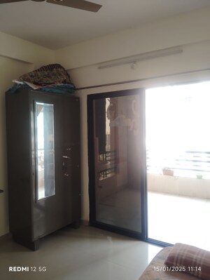 Room in 2 BHK Apartment at Pipla rd – for Rent