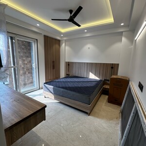 Bedroom in 1 BHK Builder Floor at Sector 52 – for Rent