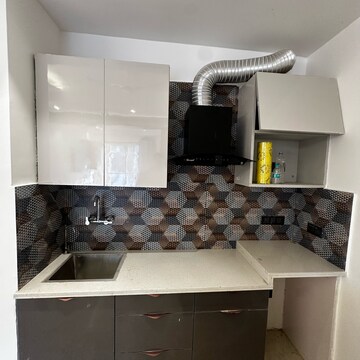 Kitchen in 1 BHK Builder Floor at Sector 52 – for Rent