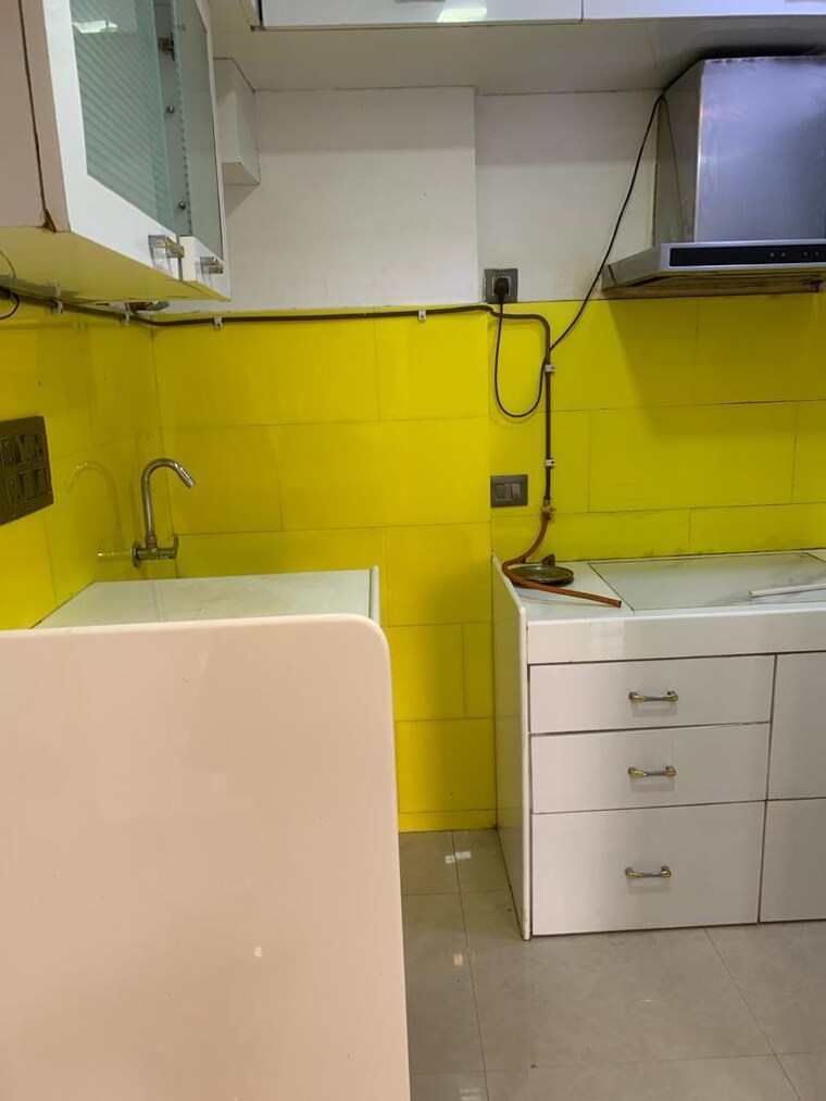 Team Area, silicon-park 1 Bedroom 450 Sq.Ft. Apartment In Malad West Mumbai 9704311