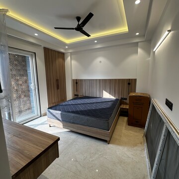 Bedroom in Studio Builder Floor at Sector 51 – for Rent