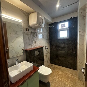 Bathroom in 1 RK Builder Floor at Sector 51 – for Rent