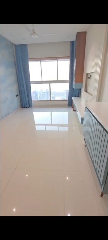 Balcony in 2 BHK Apartment at Wadhwa Pristine, Matunga West – for Sale