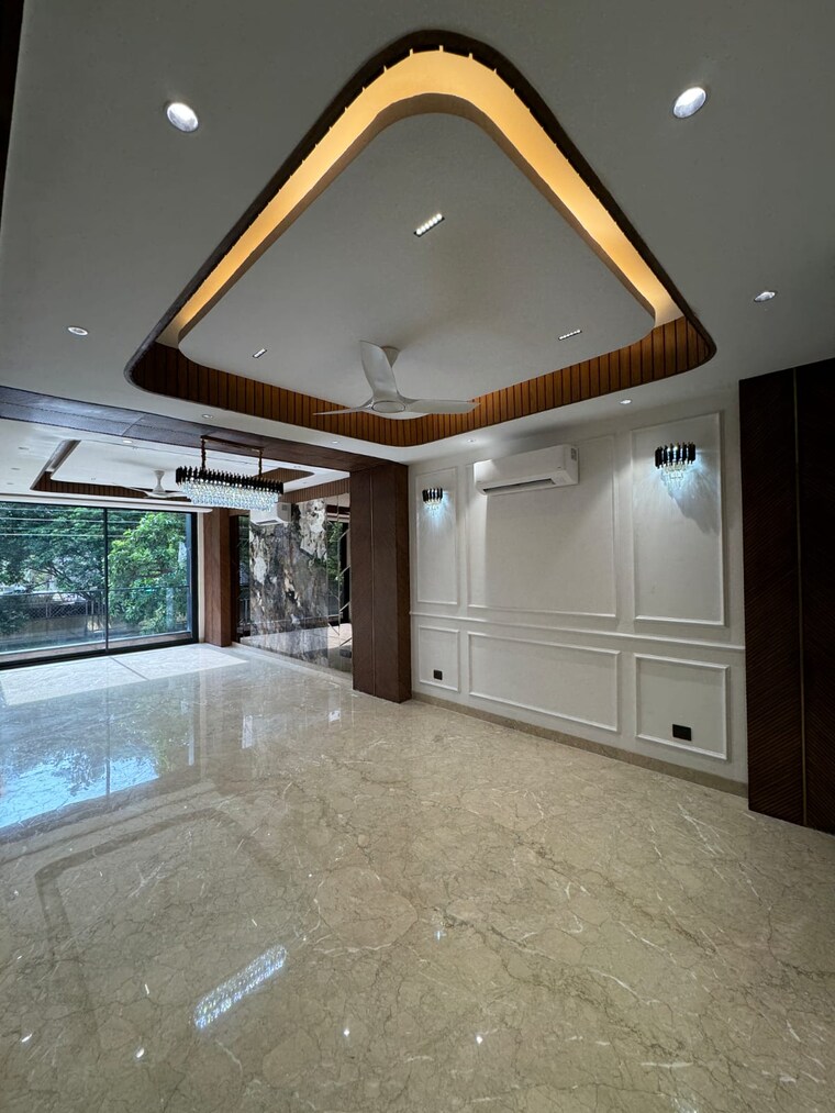 Exterior View, dlf phase ii 3.5 Bedroom 1545 Sq.Ft. Builder Floor In Dlf Phase ii Gurgaon 9704324