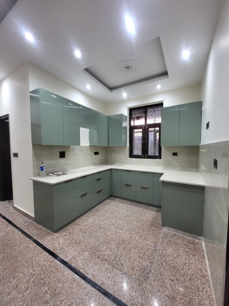 Kitchen, sector 37 3 Bedroom 280 Sq.Ft. Builder Floor In Sector 37 Faridabad 9704337