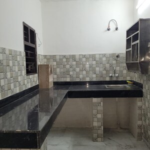 Kitchen in 1.5 BHK Builder Floor at Palam Vihar Residents Association, Palam Vihar – for Rent