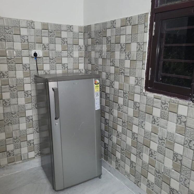 undefined, palam-vihar-residents-association 1.5 Bedroom 700 Sq.Ft. Builder Floor In Palam Vihar Gurgaon 9704361