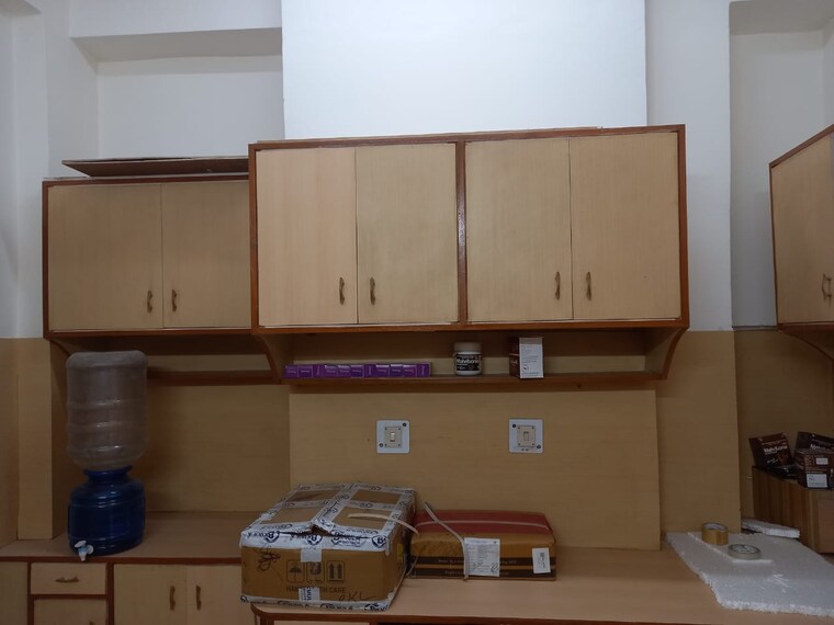 Kitchen, laxmi nagar Commercial Office Space 215 Sq.Ft. In Laxmi Nagar Delhi 9704364