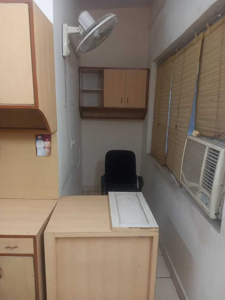 Bathroom, laxmi nagar Commercial Office Space 215 Sq.Ft. In Laxmi Nagar Delhi 9704364