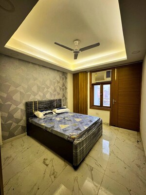 Bedroom in 1 BHK Builder Floor at Saket – for Rent